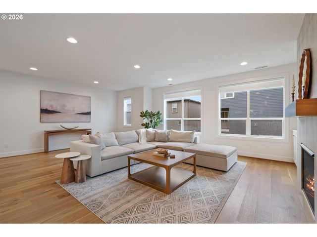 1751 Nw LARKIN Ter, Portland, OR 97229