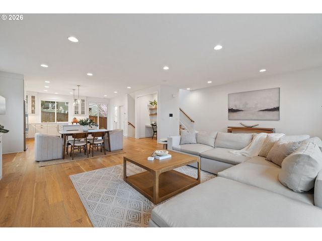 1751 Nw LARKIN Ter, Portland, OR 97229