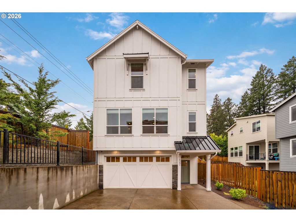 1751 Nw LARKIN Ter, Portland, OR 97229