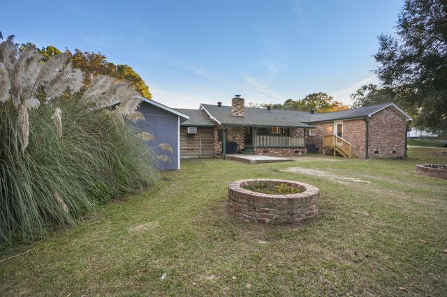 2466 Norway Road, Orangeburg, SC 29115