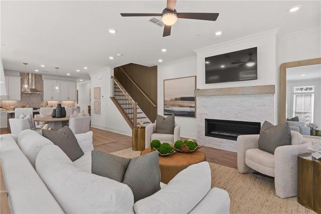 114 IveyBrooke Lane 62, Alpharetta, GA 30009