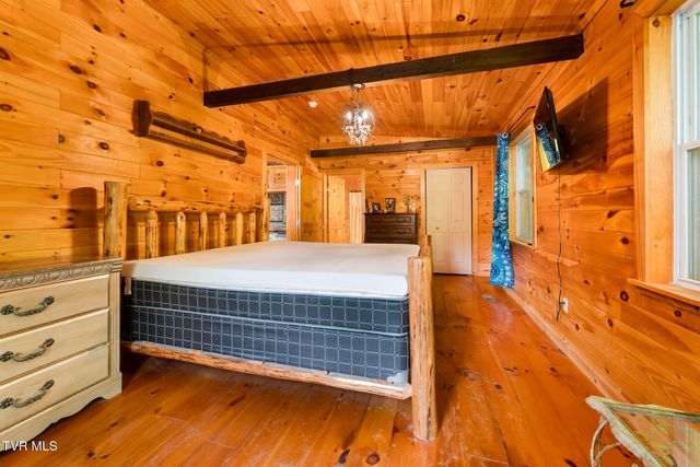 1569 War Valley Road, Rogersville, TN 37857