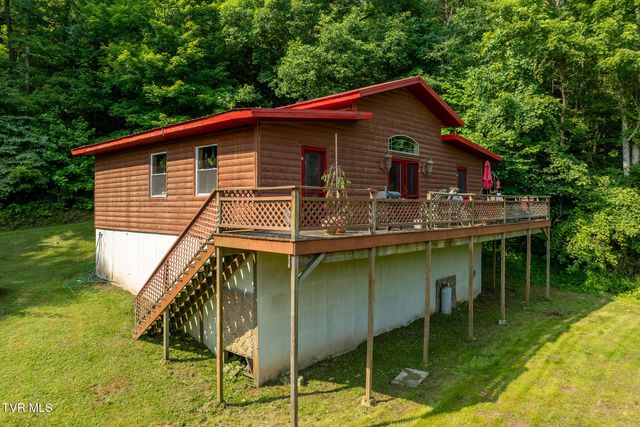 1569 War Valley Road, Rogersville, TN 37857