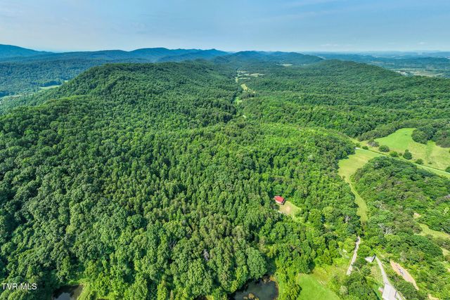 1569 War Valley Road, Rogersville, TN 37857