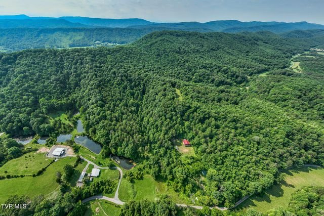 1569 War Valley Road, Rogersville, TN 37857