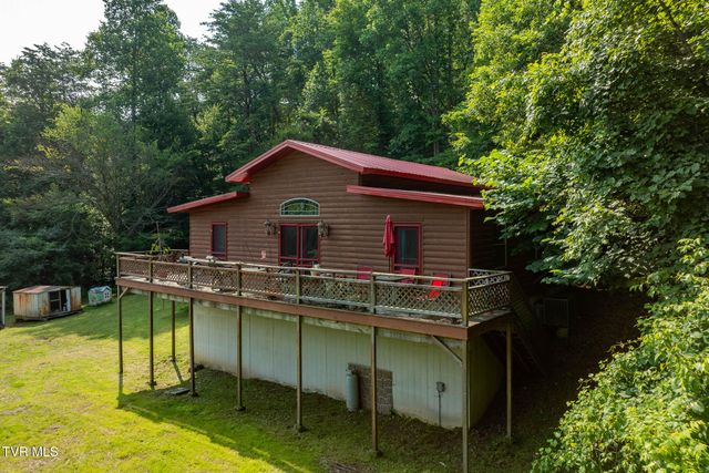 1569 War Valley Road, Rogersville, TN 37857