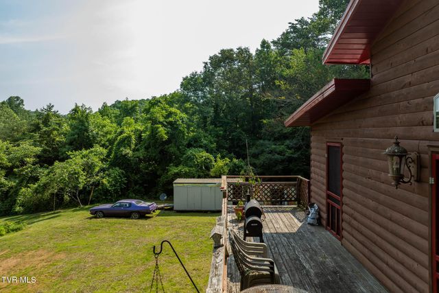1569 War Valley Road, Rogersville, TN 37857