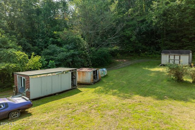 1569 War Valley Road, Rogersville, TN 37857