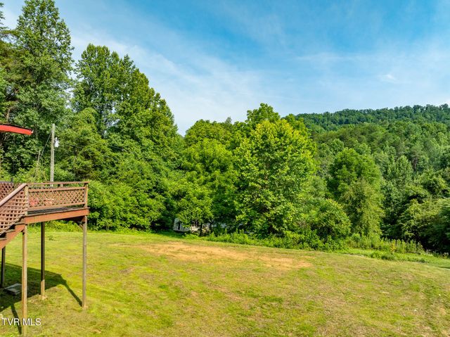 1569 War Valley Road, Rogersville, TN 37857