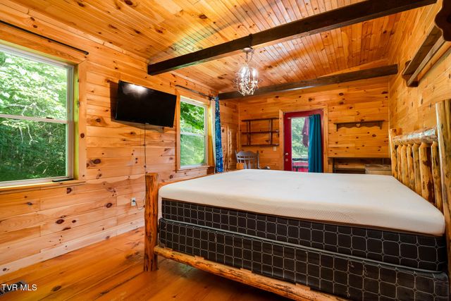 1569 War Valley Road, Rogersville, TN 37857