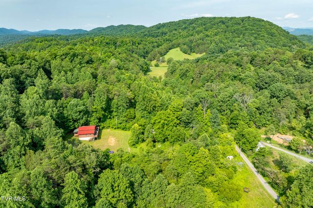 1569 War Valley Road, Rogersville, TN 37857