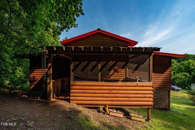 1569 War Valley Road, Rogersville, TN 37857