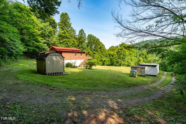 1569 War Valley Road, Rogersville, TN 37857