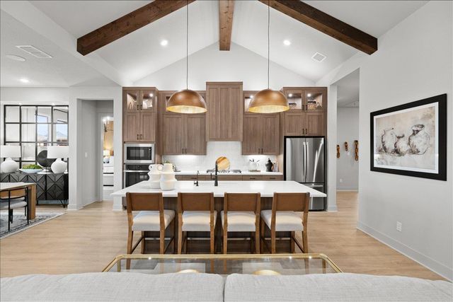 200 Firethorn CV, Marble Falls, TX 78654
