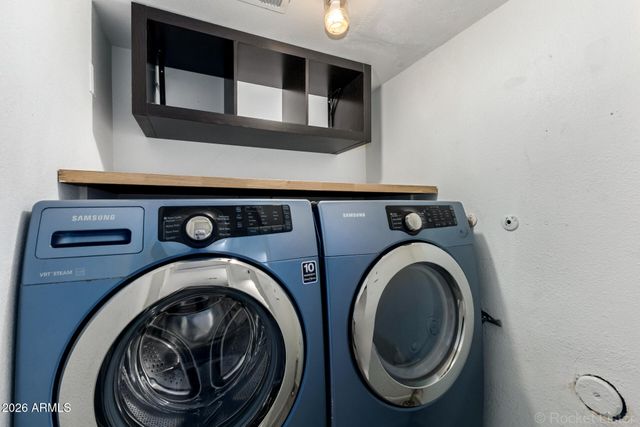 2221 W TURNEY Avenue B, Phoenix, AZ 85015