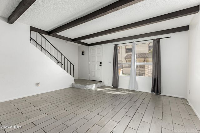 2221 W TURNEY Avenue B, Phoenix, AZ 85015