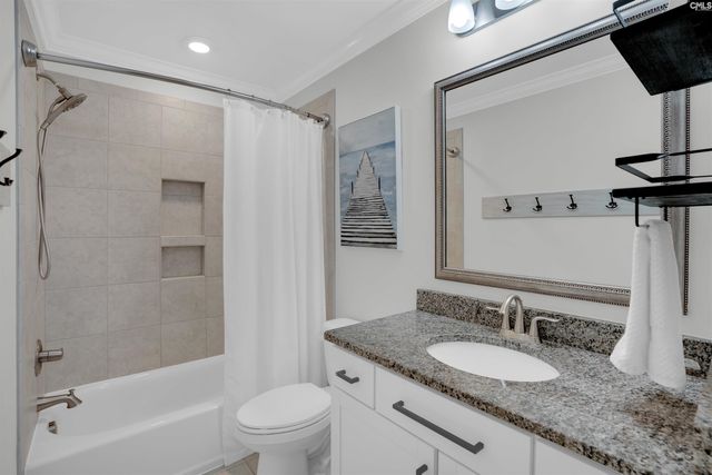 616 Calabria Court, Chapin, SC 29036