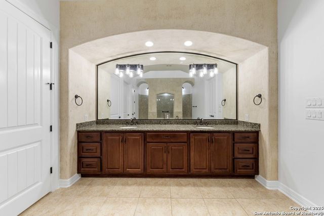 23 Winthrop Downs, San Antonio, TX 78257