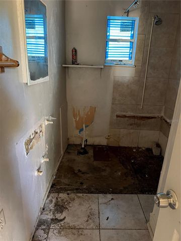 2007 43RD STREET S, Gulfport, FL 33711