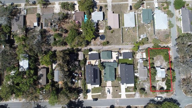 2007 43RD STREET S, Gulfport, FL 33711