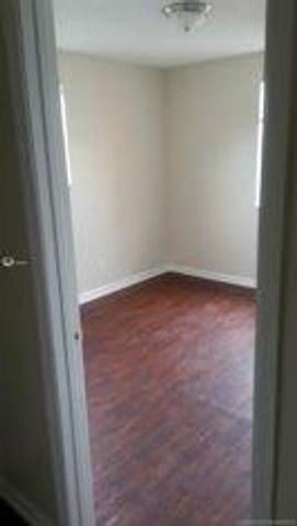 2431 NW 56th Ave 204, Lauderhill, FL 33313