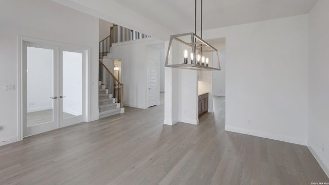 198 Gather Street, Castroville, TX 78009