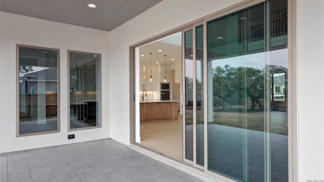 198 Gather Street, Castroville, TX 78009