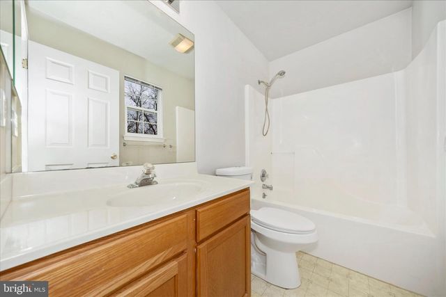 424 MADISON DR, Shrewsbury, PA 17361