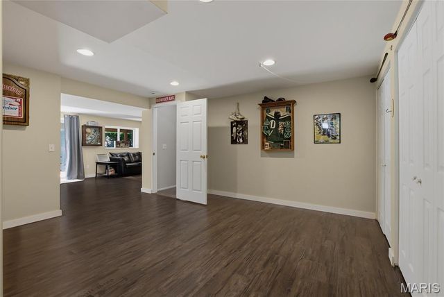 979 Reddington Oaks Court, St Charles, MO 63304
