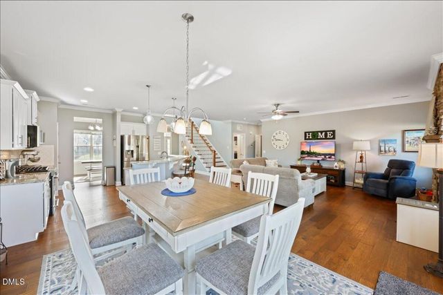 126 Gracie Lane, Clemmons, NC 27012