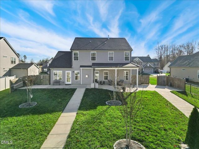 126 Gracie Lane, Clemmons, NC 27012