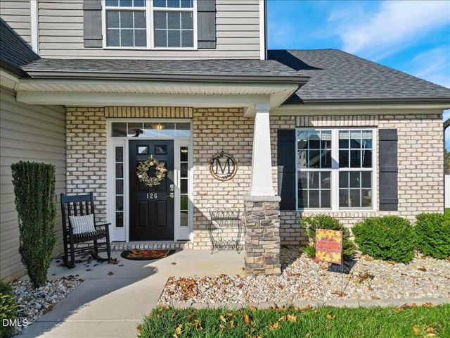 126 Gracie Lane, Clemmons, NC 27012