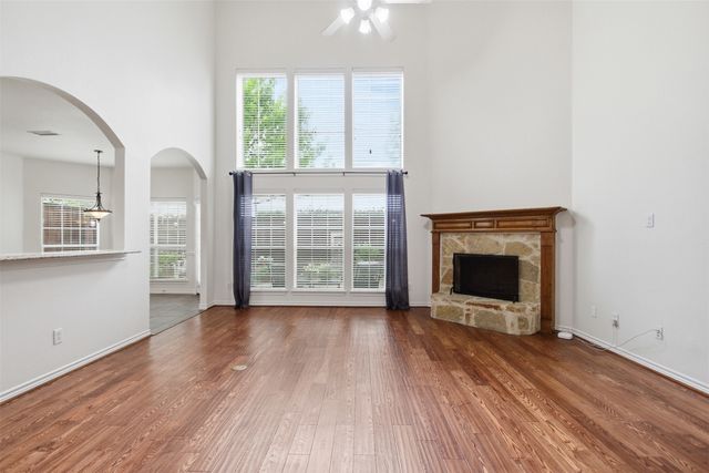 2305 Trickling Creek Drive, Garland, TX 75041