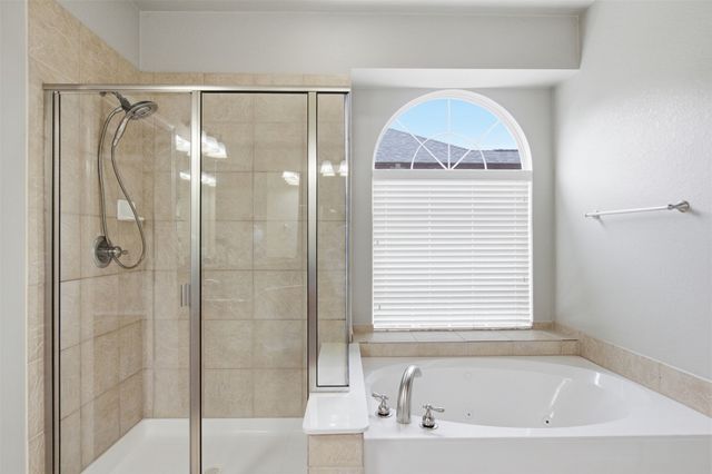 2305 Trickling Creek Drive, Garland, TX 75041