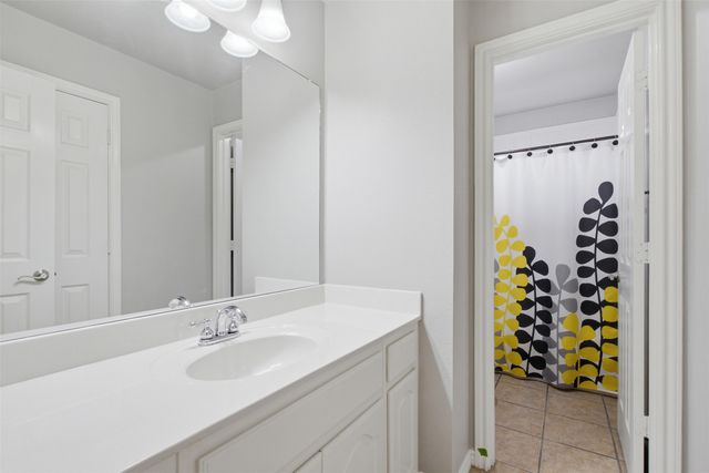 2305 Trickling Creek Drive, Garland, TX 75041