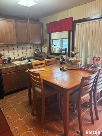 3912 N Saint Joseph Court, Peoria Heights, IL 61616