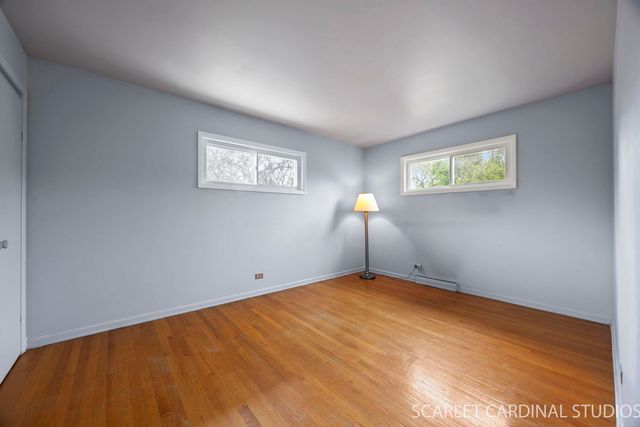 826 S Villa Avenue, Villa Park, IL 60181