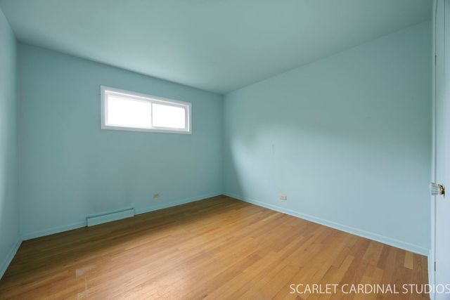 826 S Villa Avenue, Villa Park, IL 60181