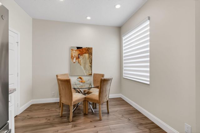 10672 Royal Caribbean Circle, Boynton Beach, FL 33437