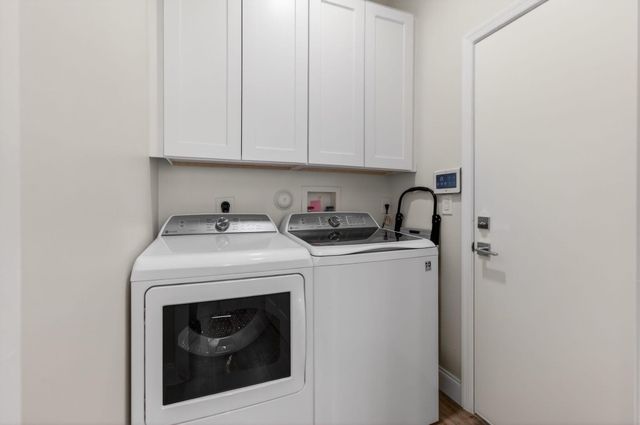 10672 Royal Caribbean Circle, Boynton Beach, FL 33437