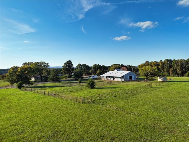 2469 County Road 3341, Clarksville, AR 72830