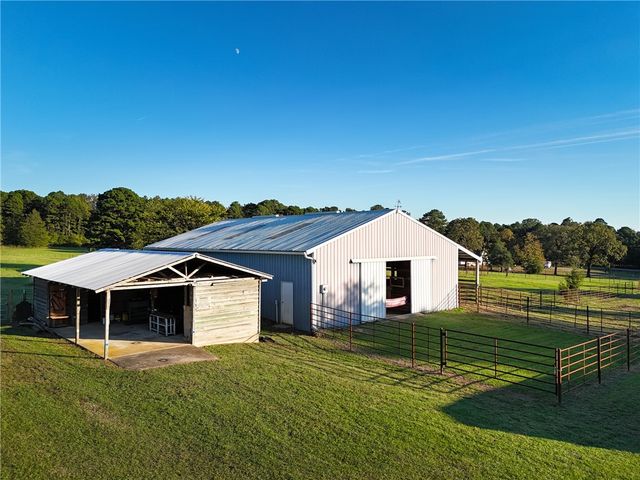 2469 County Road 3341, Clarksville, AR 72830