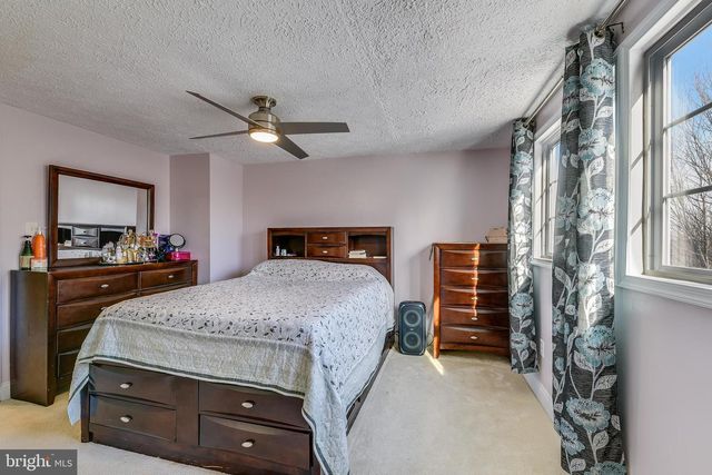 25527 COLTRANE DR, Damascus, MD 20872