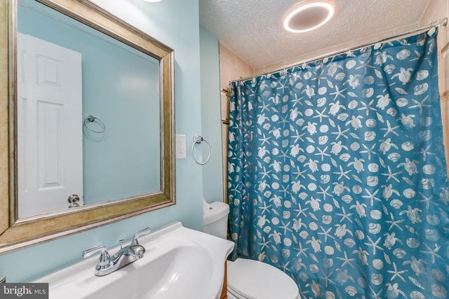 25527 COLTRANE DR, Damascus, MD 20872