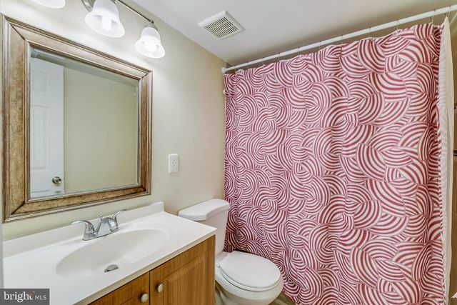 25527 COLTRANE DR, Damascus, MD 20872