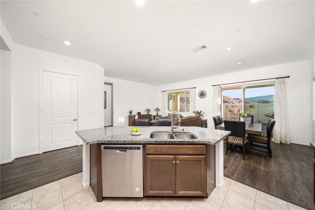 11855 Sagecrest Court, Corona, CA 92883