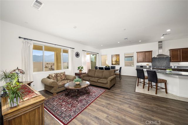 11855 Sagecrest Court, Corona, CA 92883