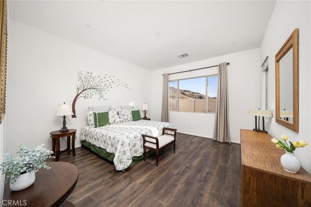 11855 Sagecrest Court, Corona, CA 92883