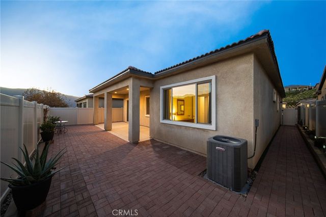 11855 Sagecrest Court, Corona, CA 92883