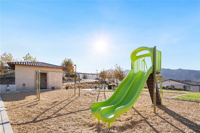 11855 Sagecrest Court, Corona, CA 92883